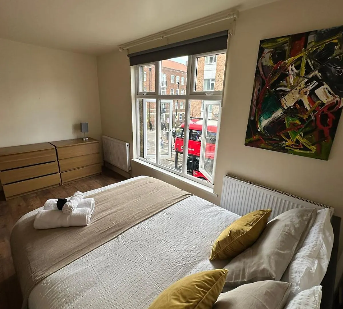 Ensuite Room Shoreditch London