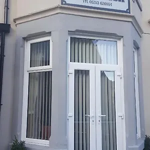 Ponderosa Guest house Blackpool